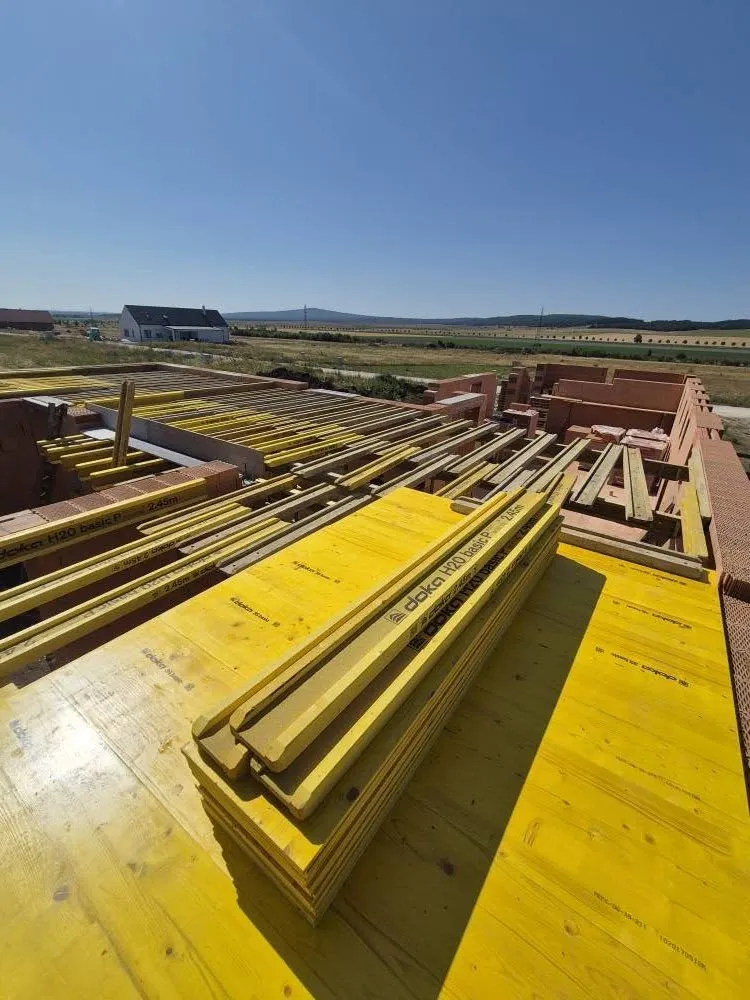 Vasbeton szerkezet Veszprémben — 185. kép