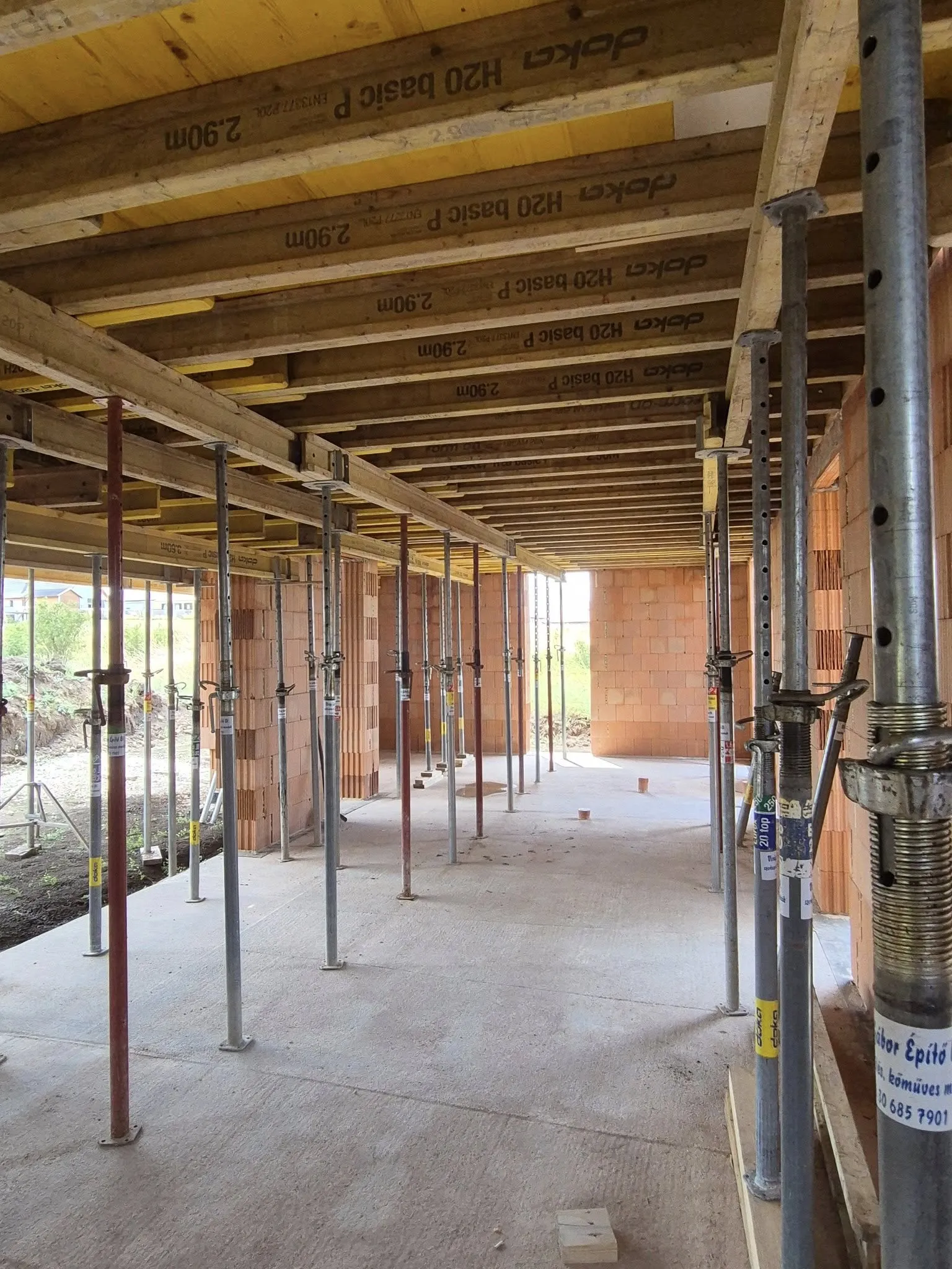 Vasbeton szerkezet Veszprémben — 189. kép