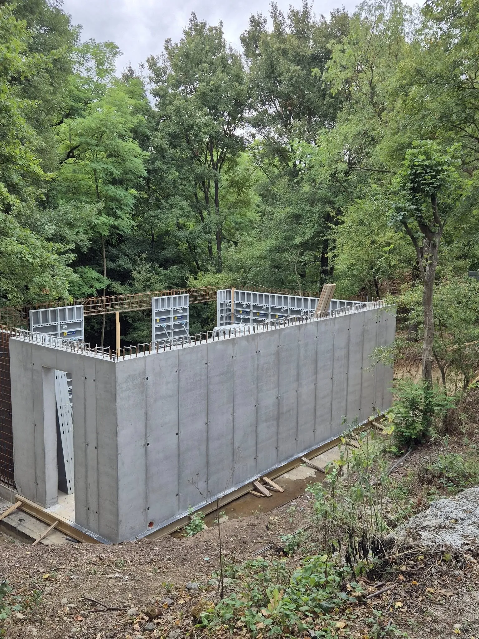 Vasbeton szerkezet Veszprémben — 195. kép