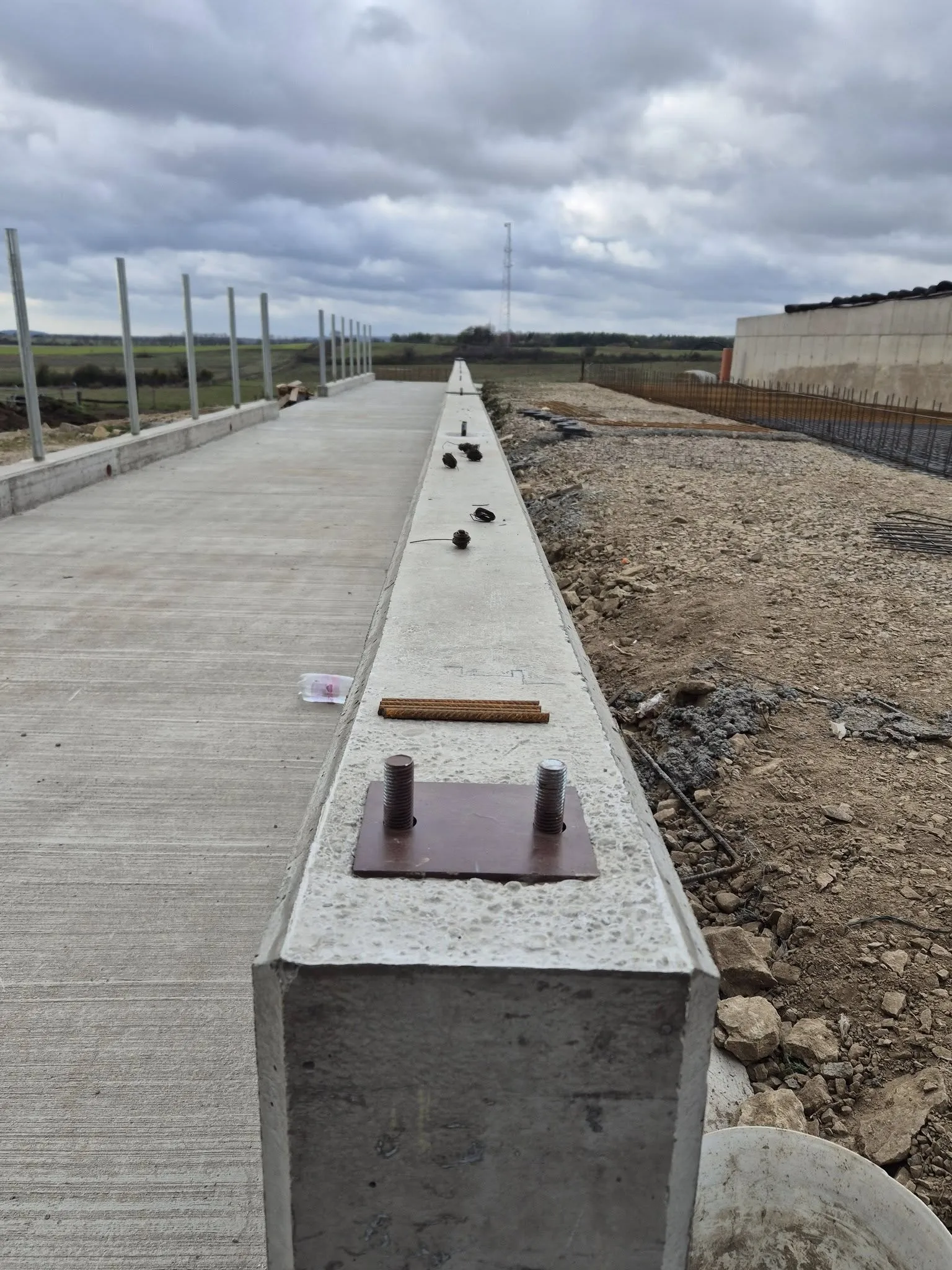 Vasbeton szerkezet Veszprémben — 99. kép